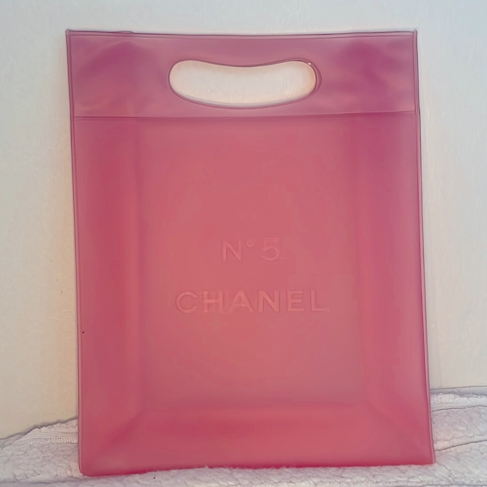 CHANEL No 5 Pink Bag